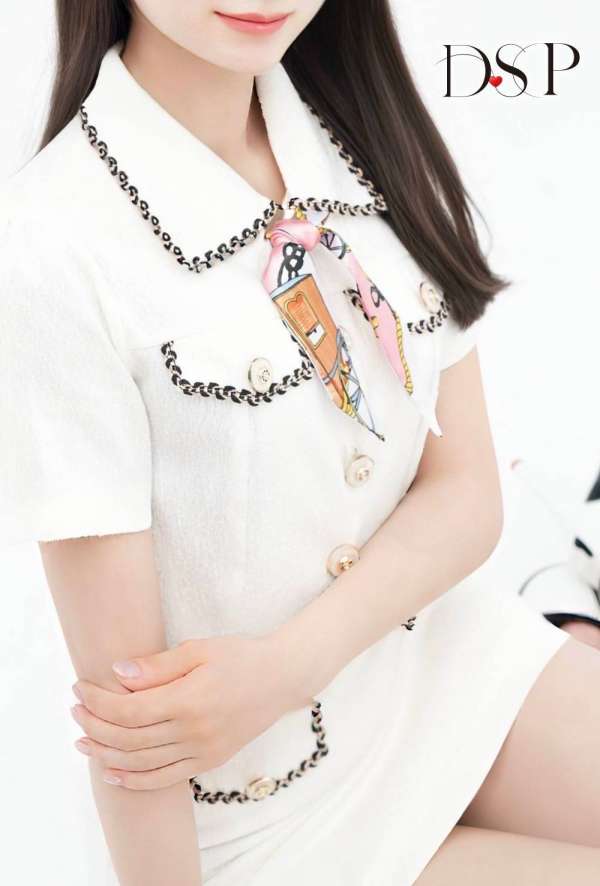 吉高こころセラピスト
