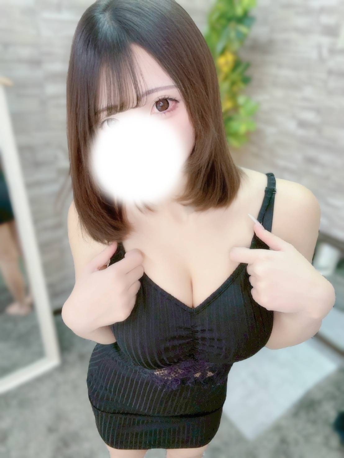 新人Pick Up!!12/6㈯デビュー！次回12/13(土)出勤12：00～21：00綾波いと(18)-ITO AYANAMI -可愛さの“最高到達点”