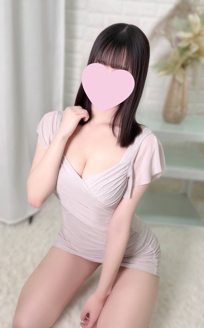 新人Pick Up!!12/28㈰デビュー12：00～22：00弦月きき（28）-KIKI GENTSUKI-一輪の白百合のような凛とした美しさ