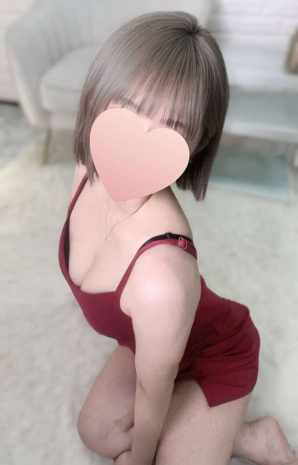 愛乃すずセラピスト