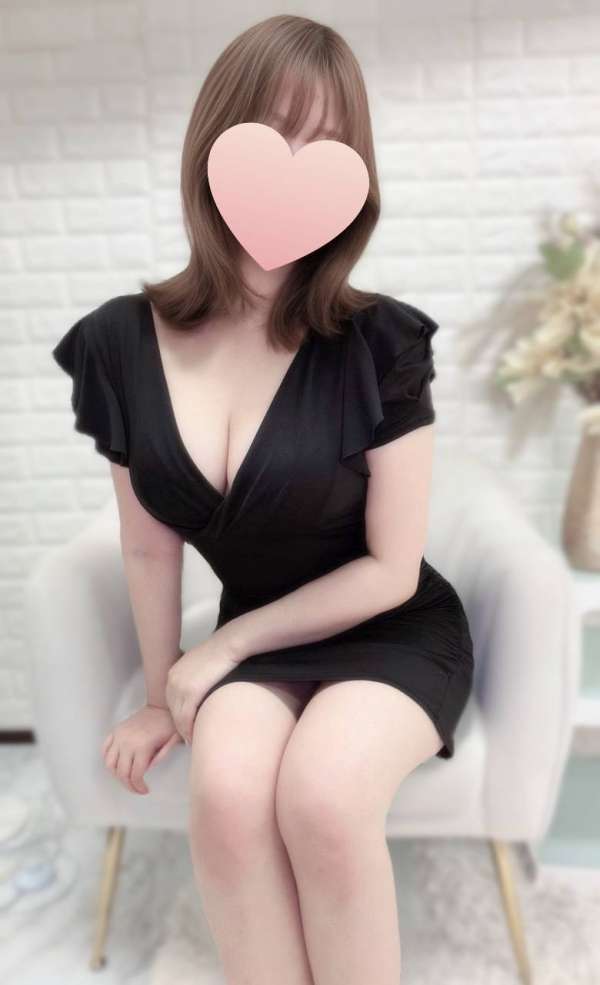 美月さなセラピスト
