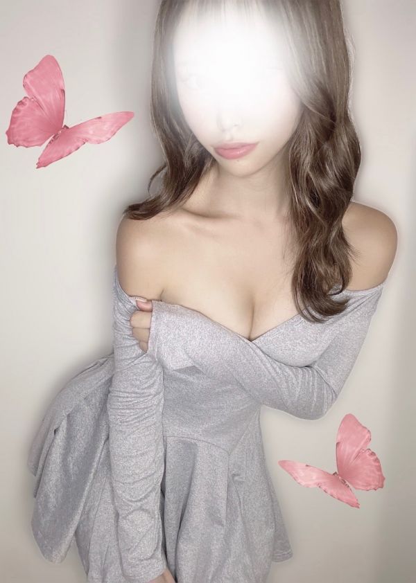 たまにはグレーもいいかも…？🩶🩶